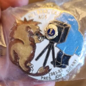 Vintage Lions Club 4C4 1981-82 Pres John Sherry Souvenir Trading Pin